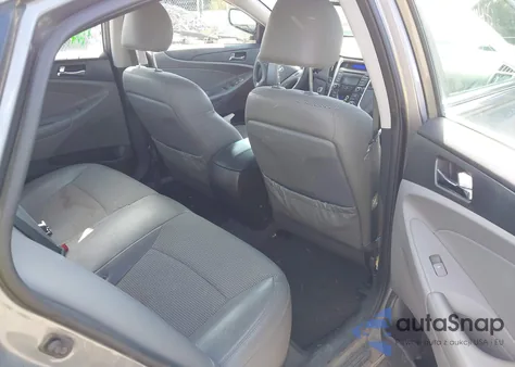 2013 Hyundai Sonata Se z USA, uszkodzony, nr VIN 5NPEC4AC1DH524179